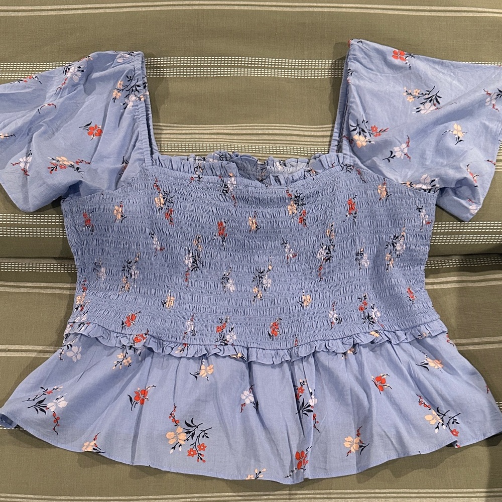 Madewell Lavender Blue Floral Smocked Square-Neck Top